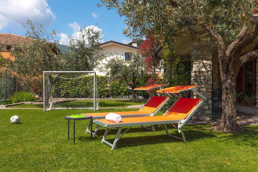Villa Mariarosa Apartments Tignale Exterior photo